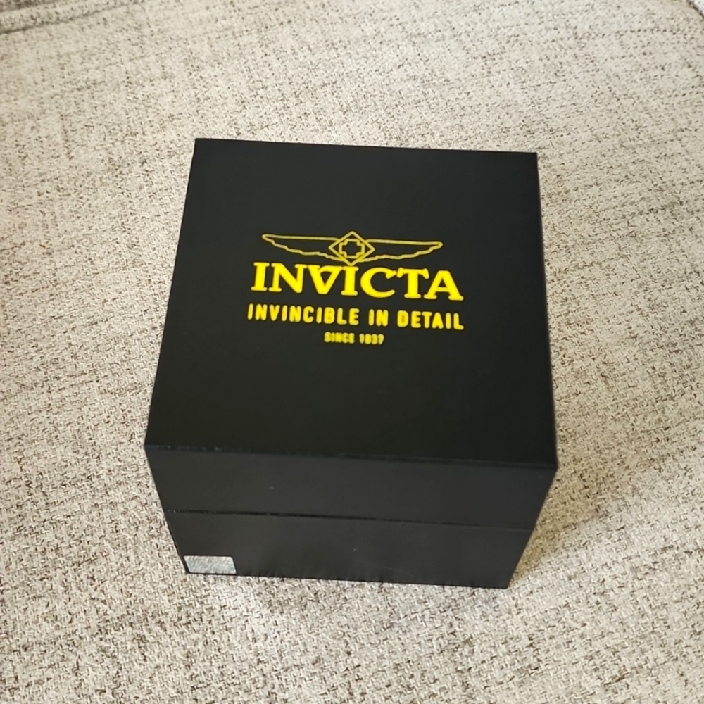 Original INVICTA watch black case